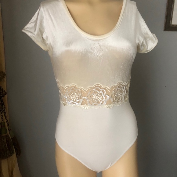 La Perla ivory sequin top in bodysuit stylesz.3